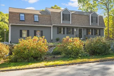 4 Garrison Ln 1