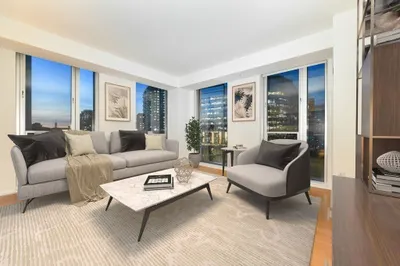 2 Earhart Street #403
