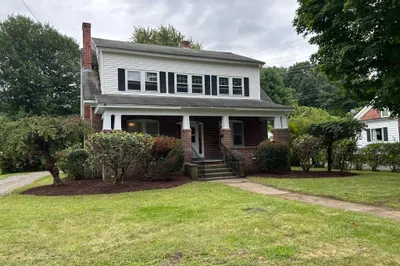 46 Walnut Street 1