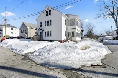 1 Brook St