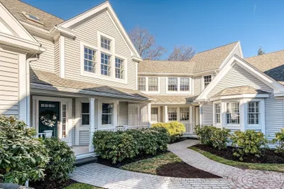 23 Highcroft Way #23