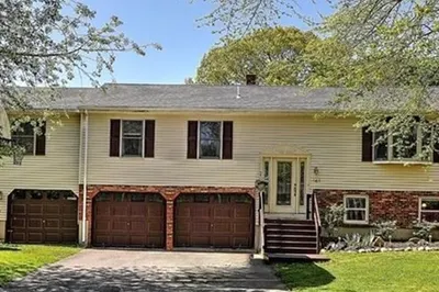 141 Bridle Way 1