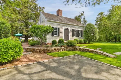 51 Shattuck Place 1