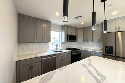 39 Rich Street #3