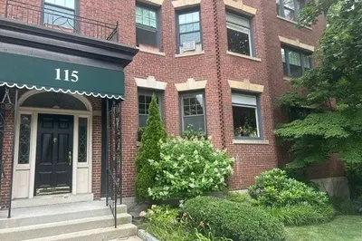 115 Freeman St #1 1