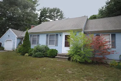540 Head Of The Bay Rd 1