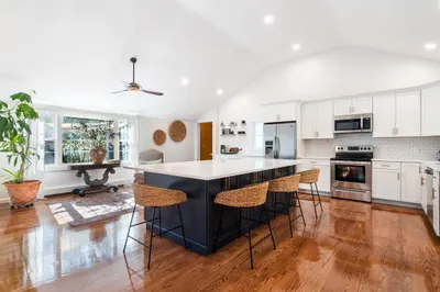 25 Tobey Garden St 1