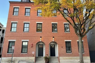 131 Spring St #1F