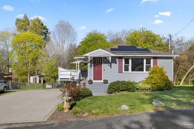 9 Williams St