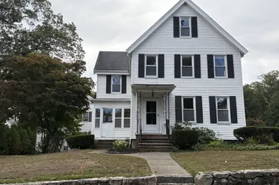 10 Everett St #1