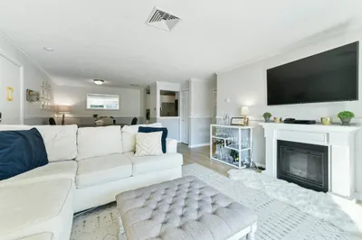 20 Turning Mill Ln #11