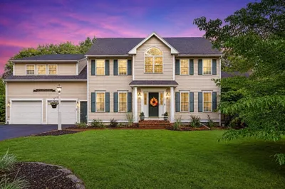2 Sherwood Dr 1
