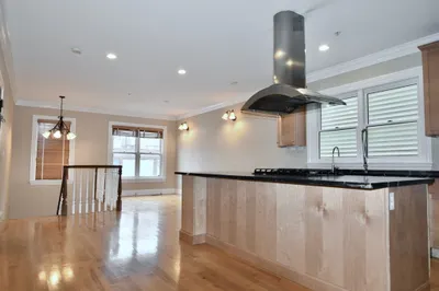 360 Dorchester Street #2