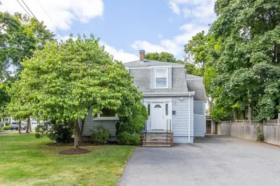21 Elm St