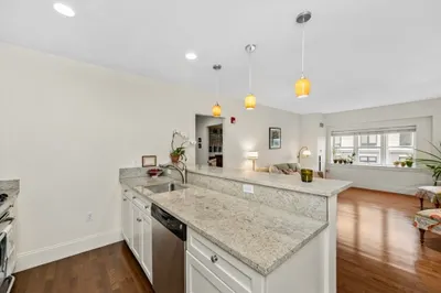 116 Rantoul St #503