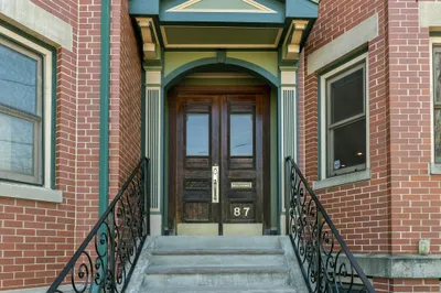 87 Fort Ave #1