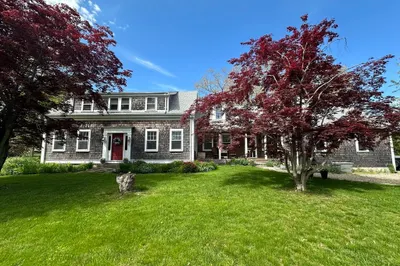 85 Summit St 1