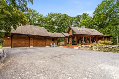 82 Crooked Ledge Rd 1