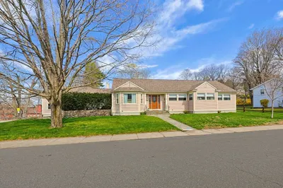 11 Katherine Rd 1