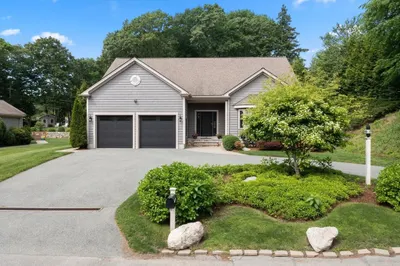 245 Worcester Ln