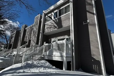 255 North Rd #44 1