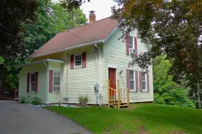 4 Walnut St