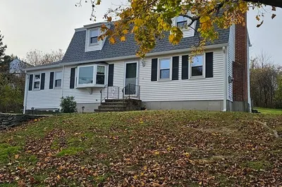 39 Peach Tree Ln 1