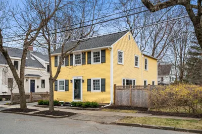 51 Oakland Street 1