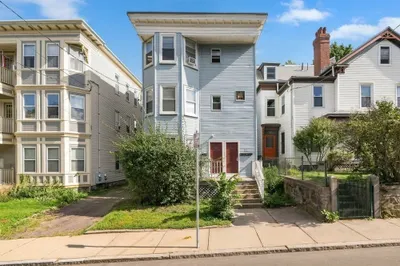 114-116 Thornton Street 1
