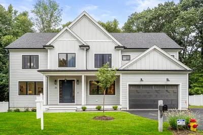24 Paul Revere Road 1