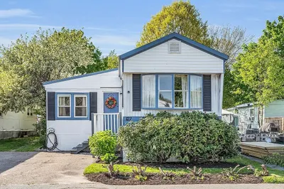 270 Littleton Rd #127 1