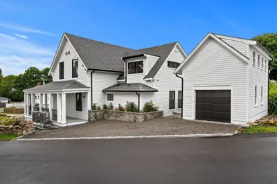 45 Beach Road 1