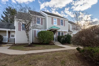 61 Victoria Heights Rd #61 1