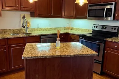 163 Rumford Ave #301 1