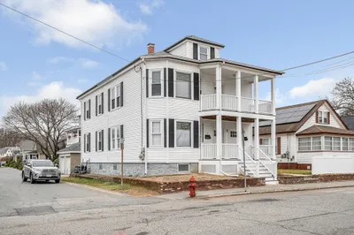 7-9 Sladen St