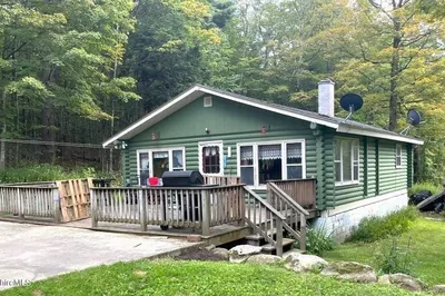 119 Johnson Rd