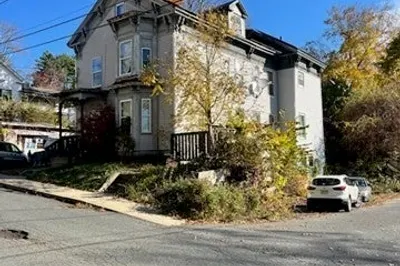 52 Mechanic Street 1