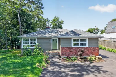 8 Everett St 1