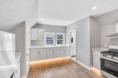 5 Beckford St #3
