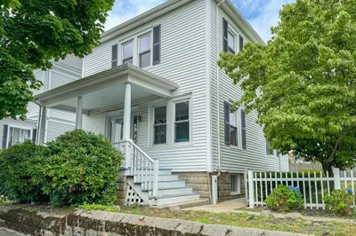 233 Wood St 1