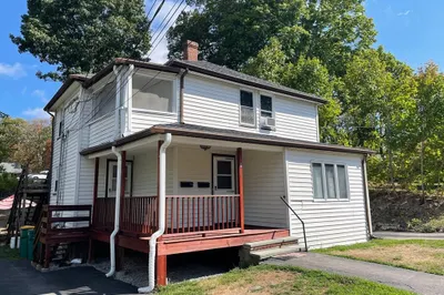 8 Granite Street 1