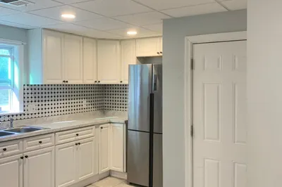 4 Millett St #3 1