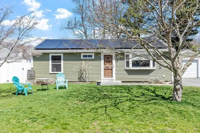 41 Bernadette St 1