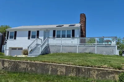 61 Hilltop Ave #61 1