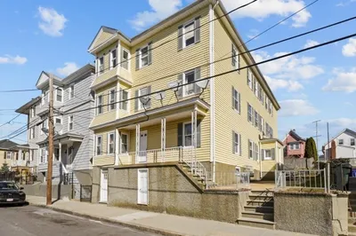 52 Pitman St