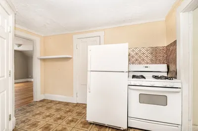 14-16 Edith Avenue #3