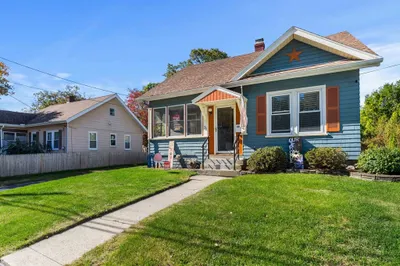 71 Glendale St 1