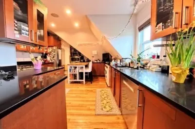 185 Davis Avenue #8