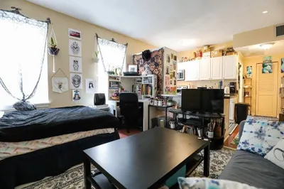 1411 Commonwealth Ave #304