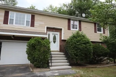 42 Wheatland St
